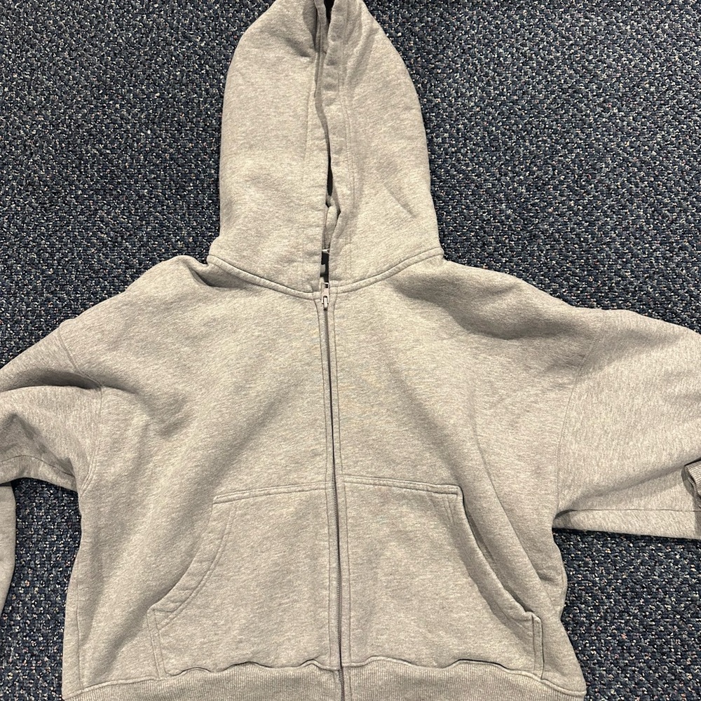 TNA Sweatshirt